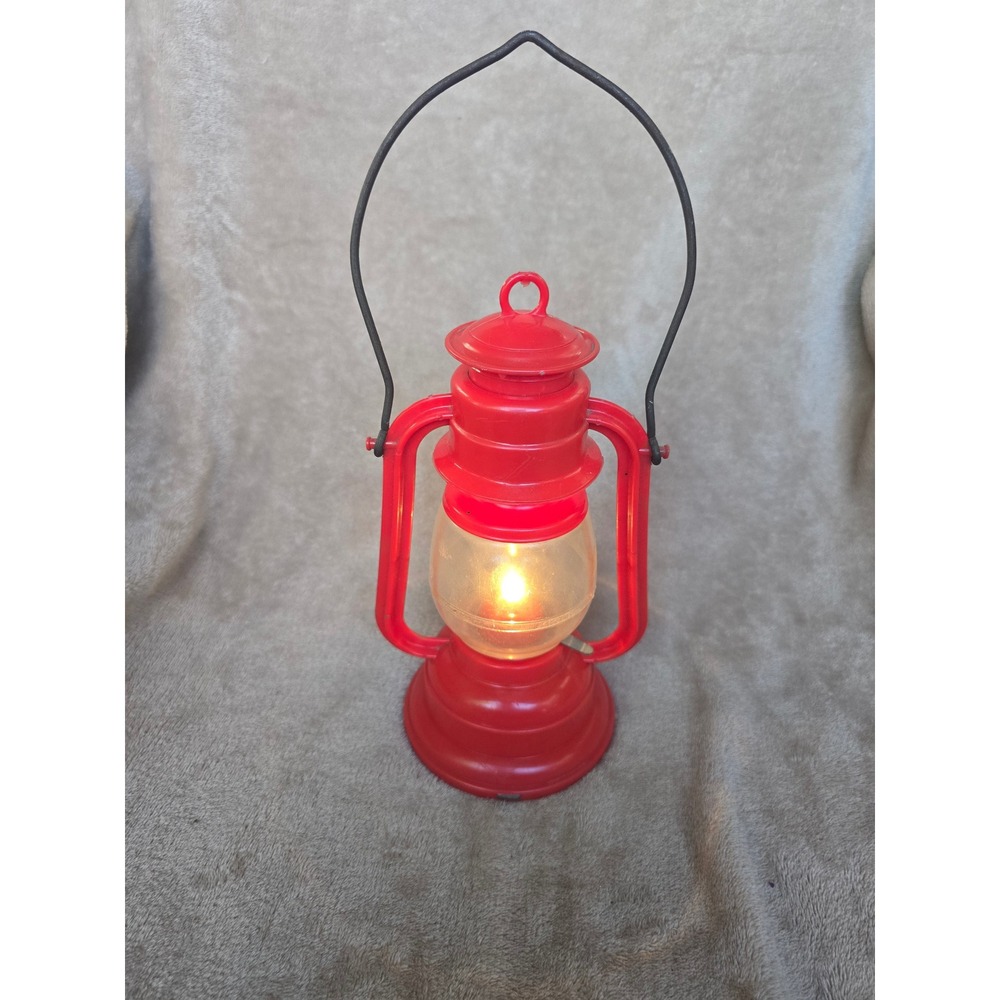 Vintage Red Battery Operated Plastic Lantern Decorative Lamp with Handle